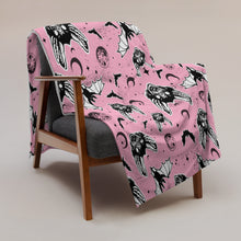 Load image into Gallery viewer, Throw Blanket