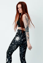 Load image into Gallery viewer, Witch Leggings Black & White Pattern