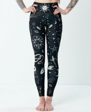 Load image into Gallery viewer, Witch Leggings Black & White Pattern