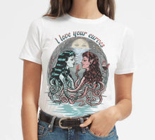 Load image into Gallery viewer, I love your curves t-shirt, Love is Love t-shirt, Lovecraft inspiration, Lovecraft Tee