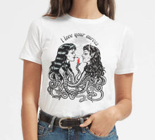 Load image into Gallery viewer, I love your curves t-shirt, Love is Love t-shirt, Lovecraft inspiration, Lovecraft Tee
