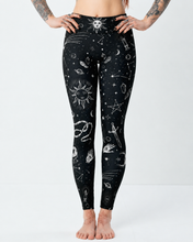 Load image into Gallery viewer, Witch Leggings Black &amp; White Pattern
